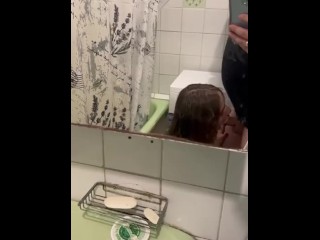 after the club, my girlfriend sucks my dick in the bathroom, she is very hungry